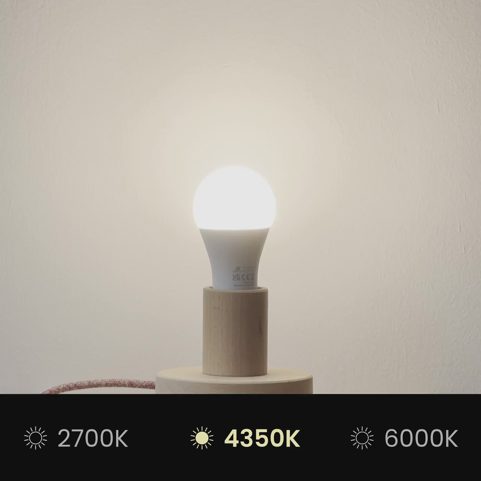 Nahrajte video: Závesná lampa s tienidlom z látky Cilindro Small – Vyrobené v Taliansku – Vlna Modrá