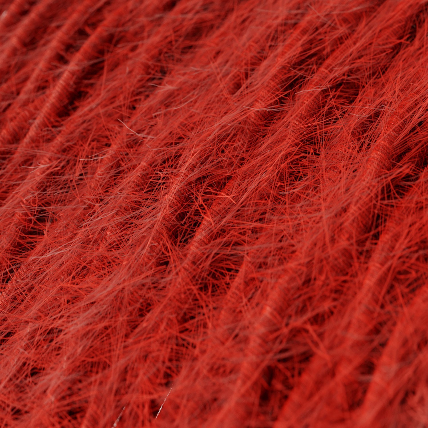 Burlesque stočený textilný elektrický kábel s chlpatým efektom TP09 červený