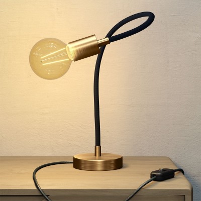 Flexibilná stolná lampa Flex ponúkajúca rozptýlené svetlo