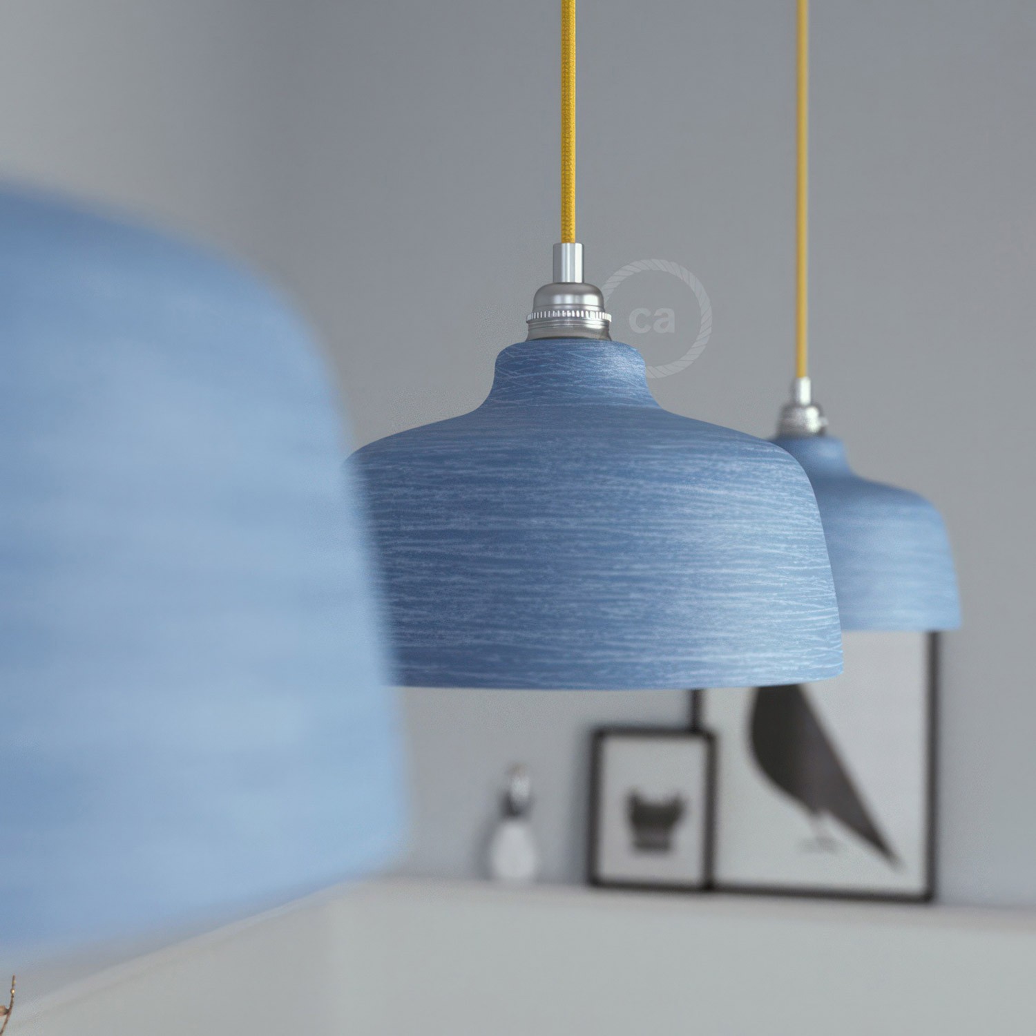 Závesná lampa s textilným káblom, keramickým tienidlom v tvare Misky s kovovými detailmi - Vyrobená v Taliansku