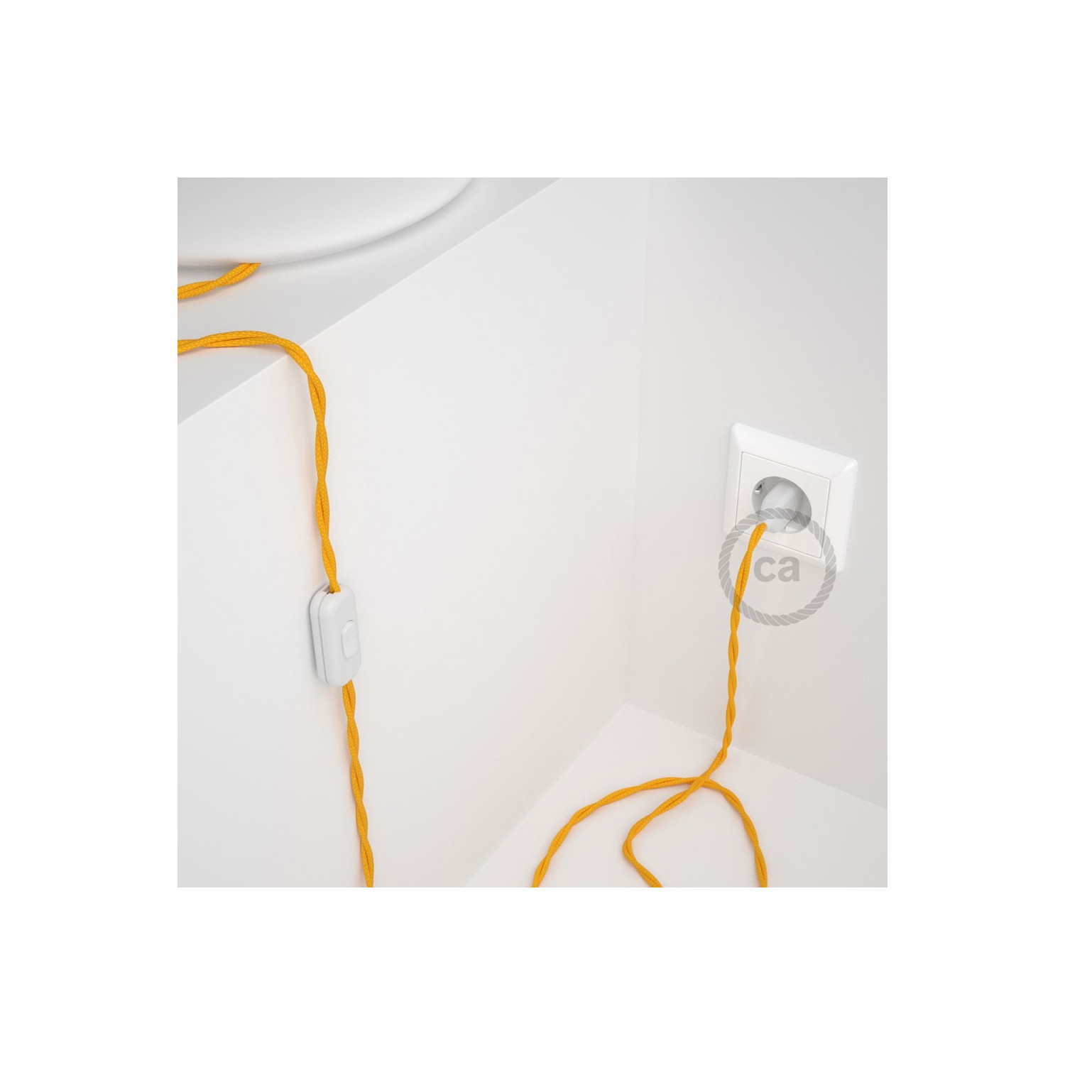 Napájací kábel pre stolnú lampu, TM10 Žltý hodvábny 1,80 m. Vyberte si farbu zástrčky a vypínača.