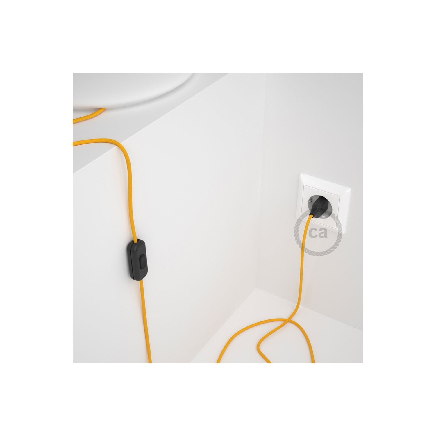 Napájací kábel pre stolnú lampu, RM10 Žltý hodvábny 1,80 m. Vyberte si farbu zástrčky a vypínača.
