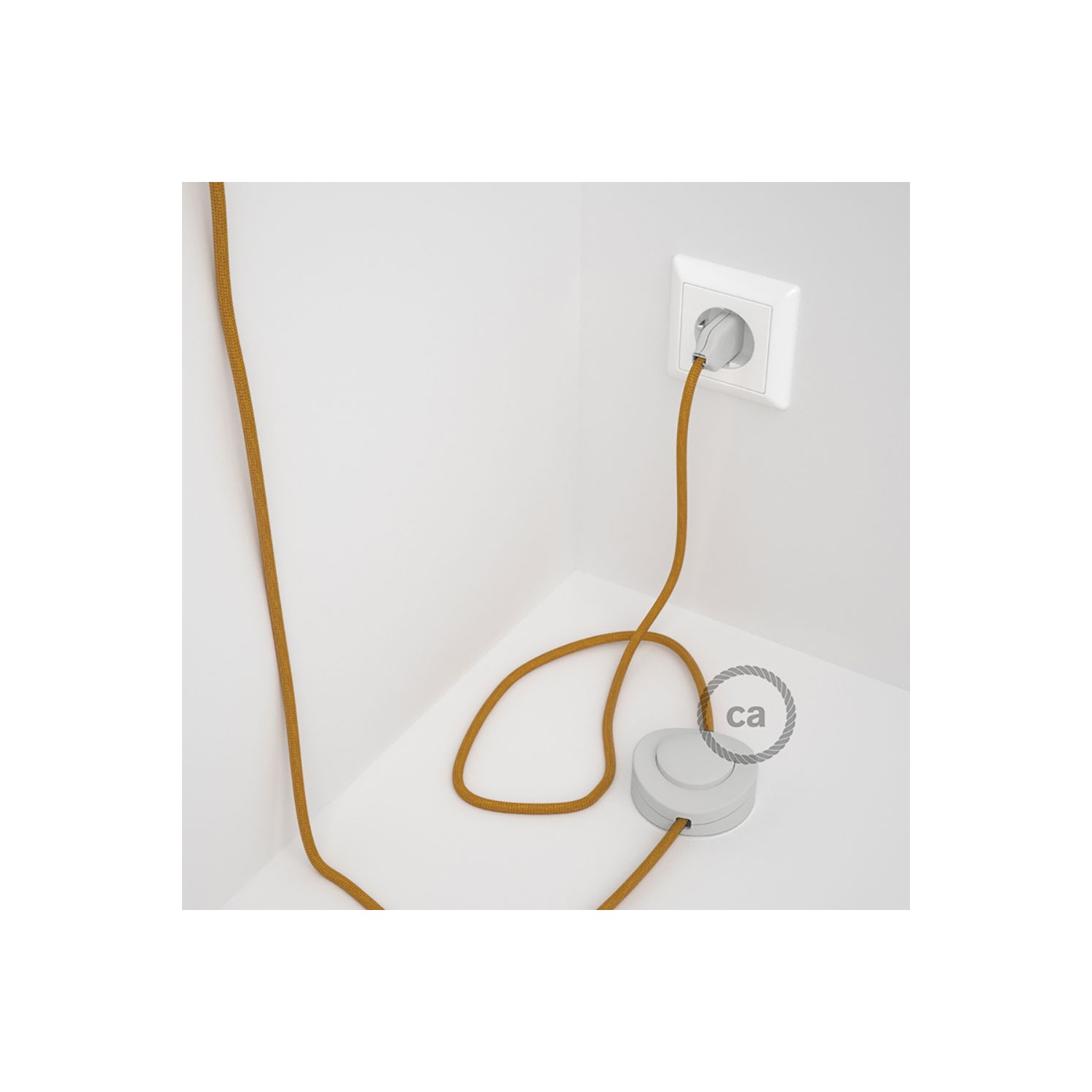 Napájací kábel pre podlahovú lampu, RM05 Zlatý hodvábny 3 m. Vyberte si farbu zástrčky a vypínača.