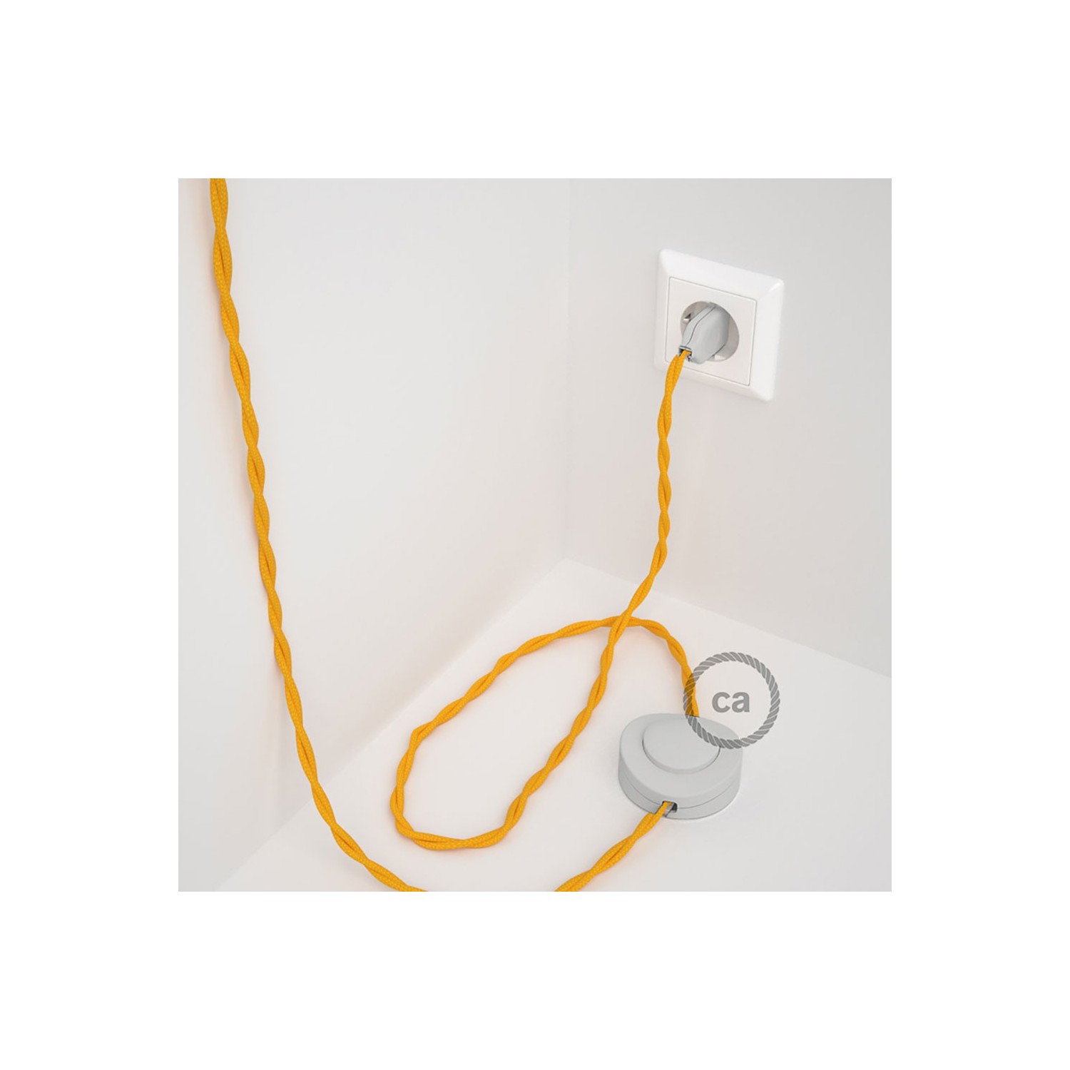 Napájací kábel pre podlahovú lampu, TM10 Žltý hodvábny 3 m. Vyberte si farbu zástrčky a vypínača.