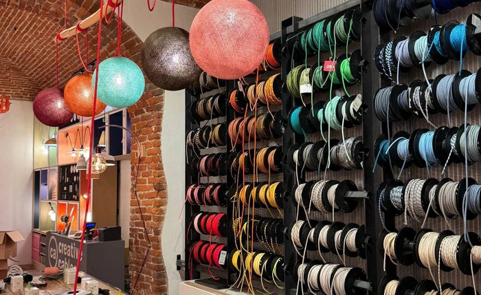 Dove la luce prende forma: il Creative Cables store a Torino - Creative Cables