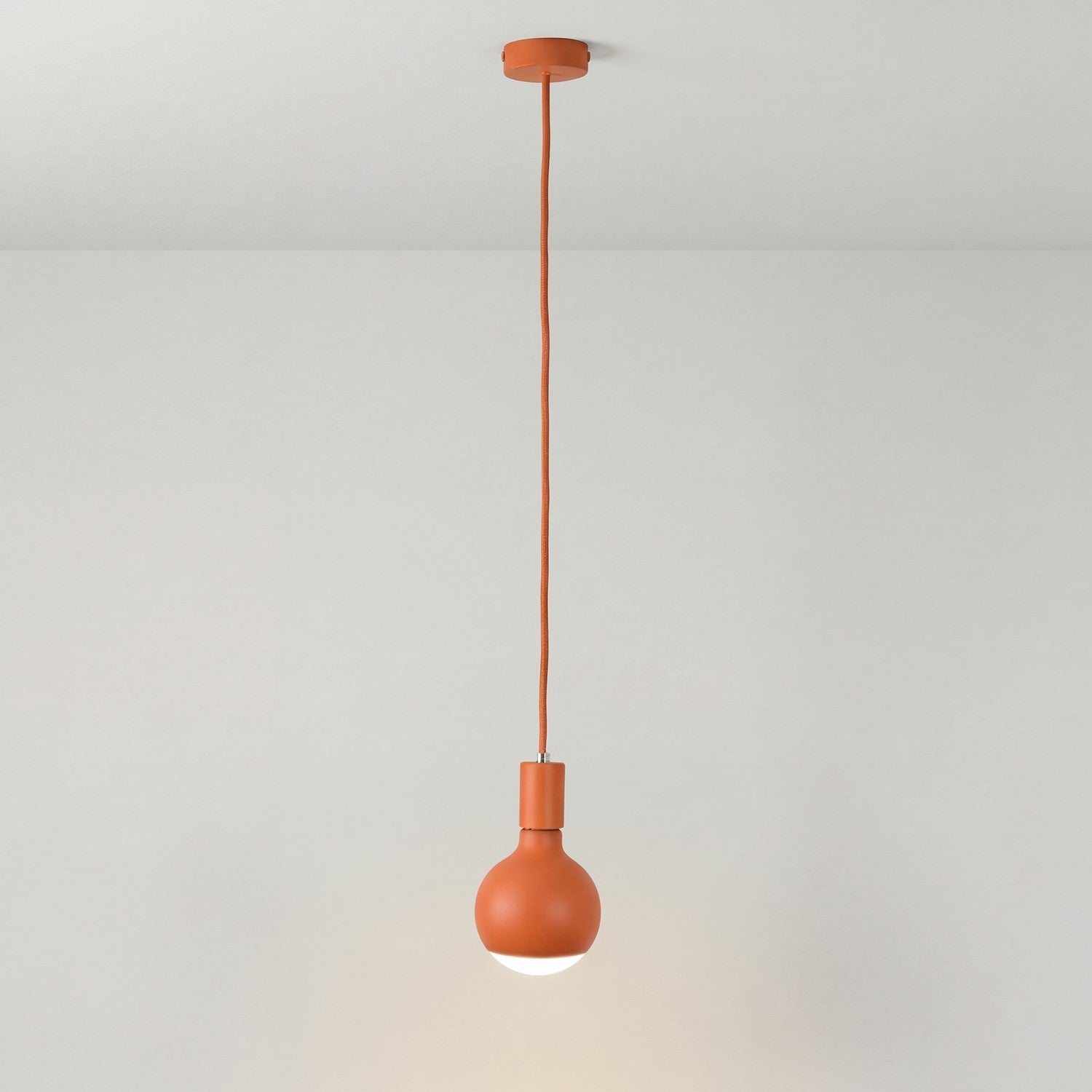 Lampada a sospensione Filotto Metallico con lampadina Lucia - Arancione