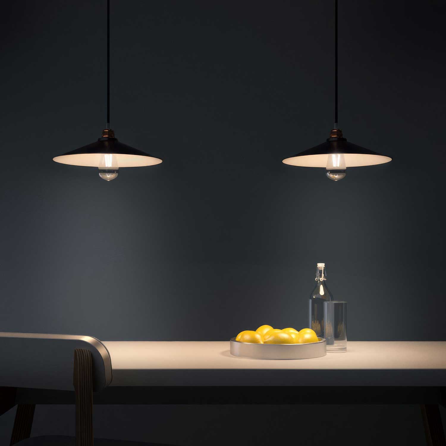 Paralume Swing in metallo smaltato per portalampada E27 - Nero