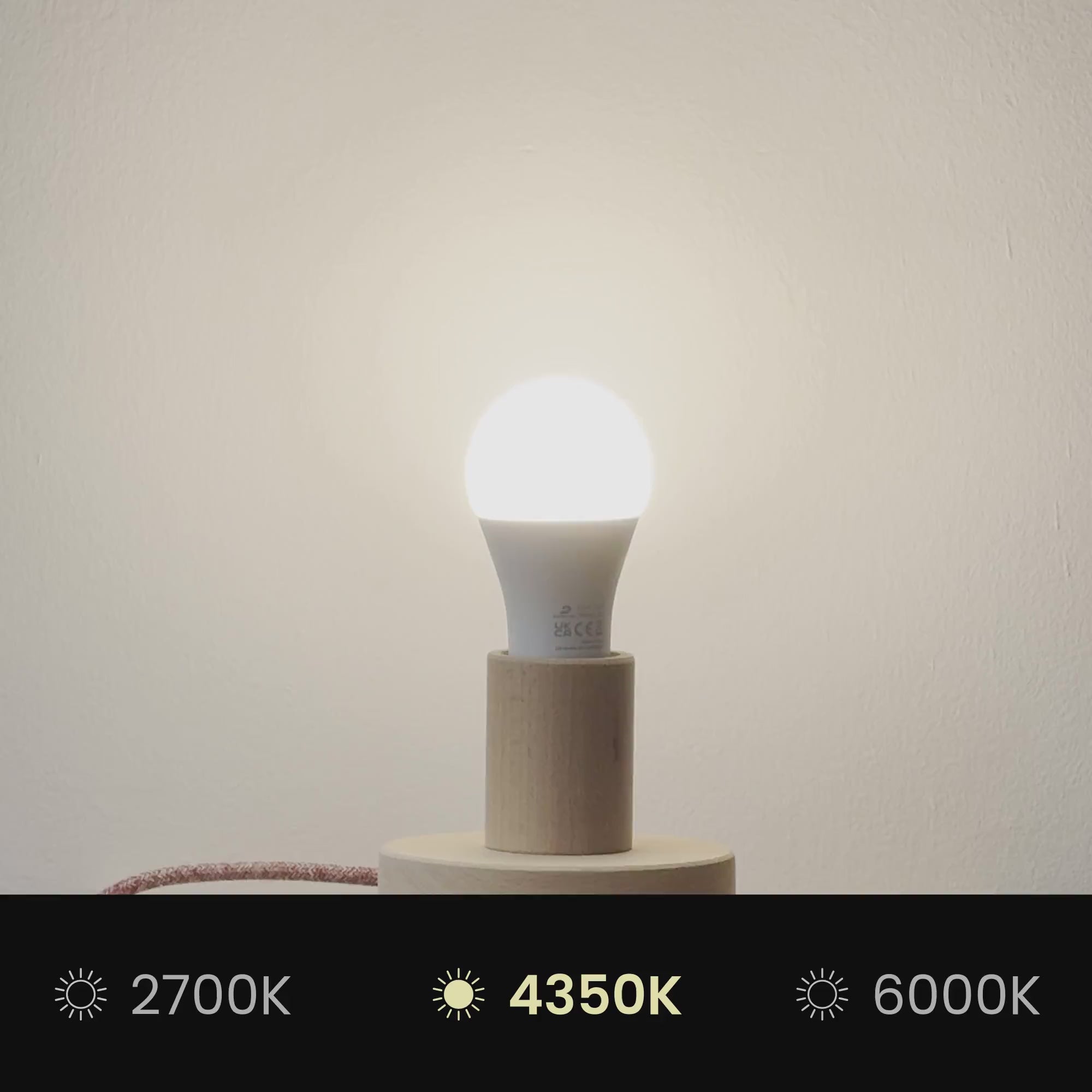 Nahrajte video: Stropné svietidlo z textilu Medium Slim - Vyrobené v Taliansku - Arenal Piesok