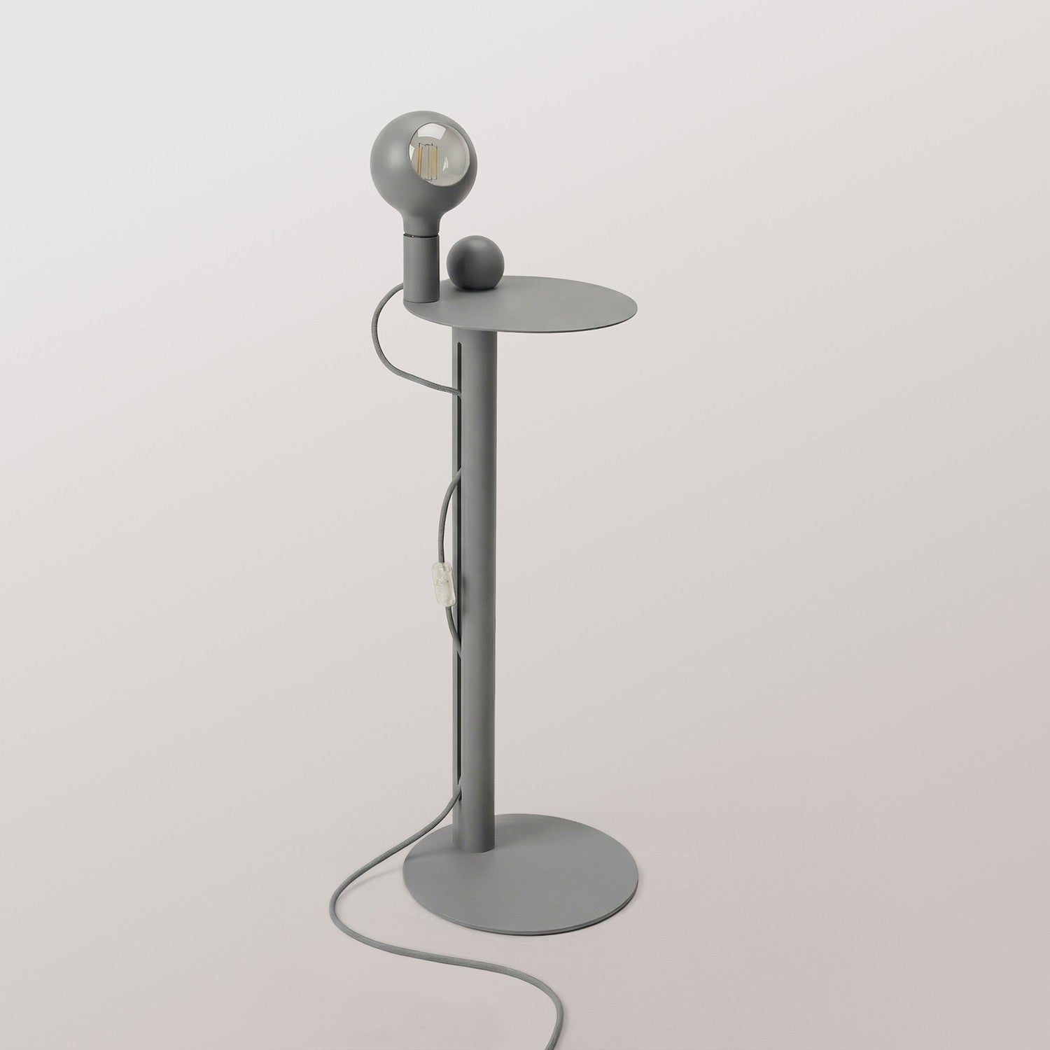 Rocco - Lampada da terra con spina UK e lampadina Camo - Grigio